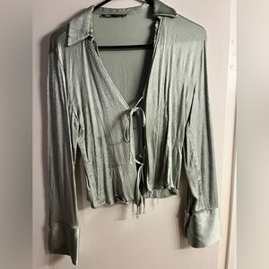 Green long sleeve silky top with ties in the front
